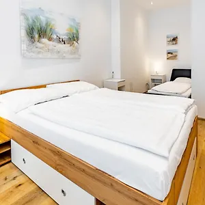 Budget West With Shared Kitchen Apartment Vienna