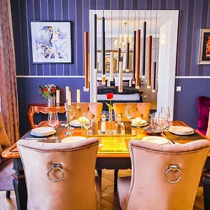 Sophies Place Yppenplatz - Imperial Lifestyle Parking Apartment Vienna